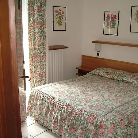 Briisa De Ness Hotel 3*